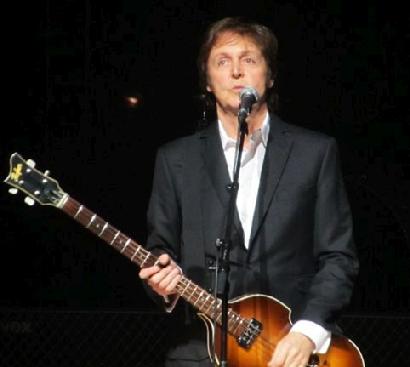 Paul McCartney, Apollo concert, @List Celebrations magazine